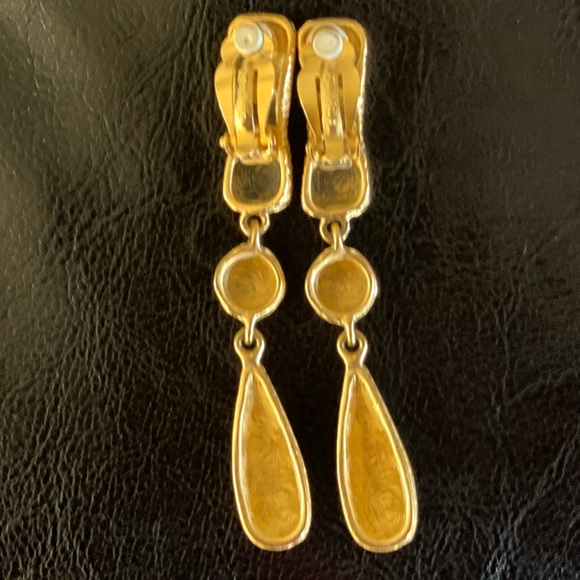 GORGEOUS AUTHENTIC GIVENCHY PARIS LONG HAMMERED EARRINGS - Picture 10 of 12